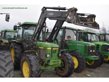 Tracteur agricole John Deere 2850: photos 1