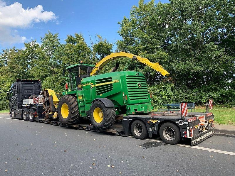 Machine agricole John Deere 7500 + Kemper 460