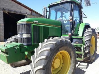 Tracteur agricole John Deere 7600: photos 1