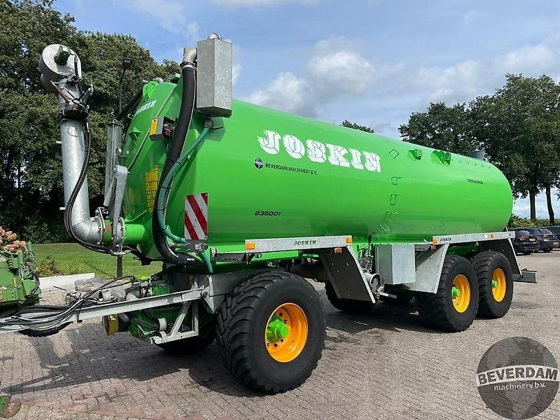 Machine agricole Joskin Tetraliner 23500T