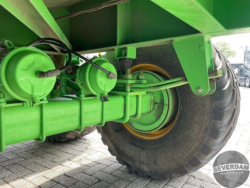 Machine agricole Joskin Tetraliner 23500T