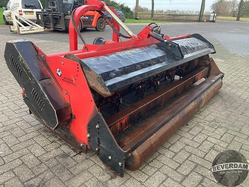 Machine agricole Klepelmaaier 3m