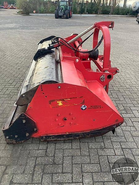 Machine agricole Klepelmaaier 3m