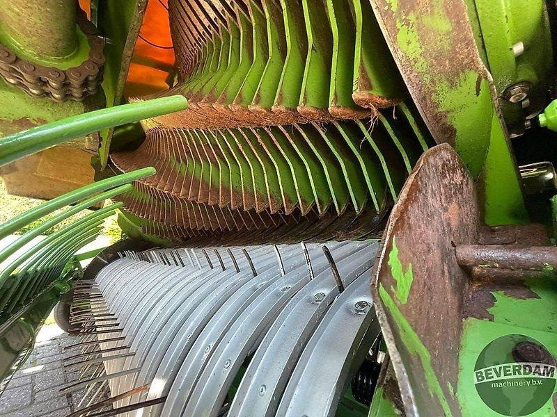 Machine agricole Krone ZX 550 GD