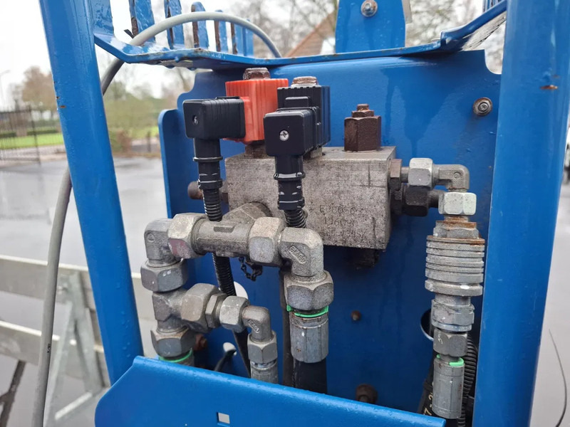 Machine agricole Lely RP245 profi