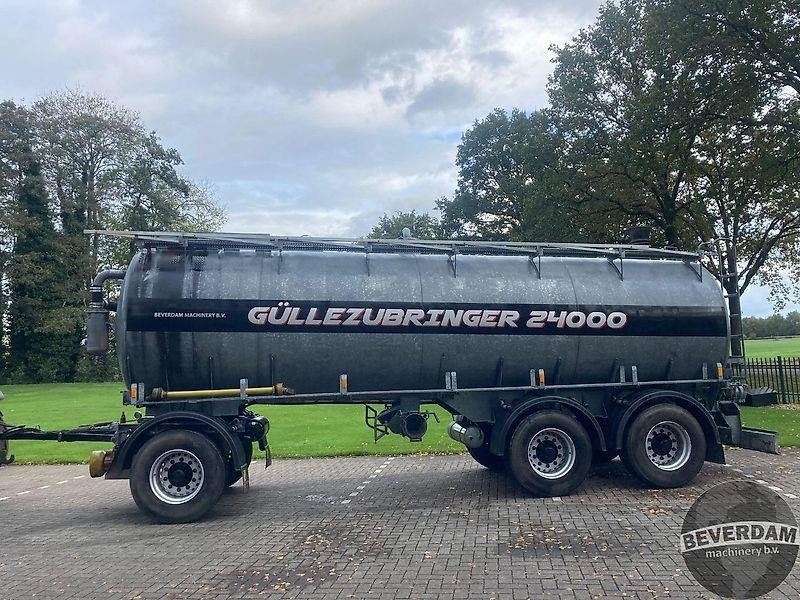 Machine agricole Lindner & Fischer Güllezubringer 24000