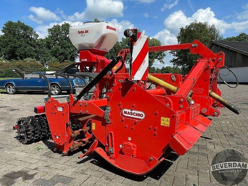 Machine agricole Maschio SC 300