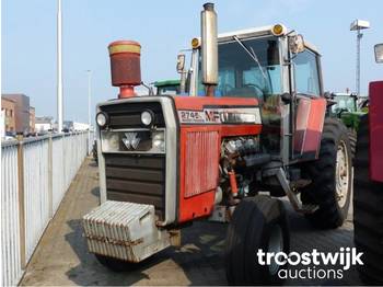 Tracteur agricole Massey Ferguson 2745: photos 1