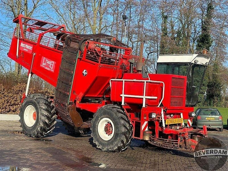 Matériel betteravier Gilles Beet Master 2000