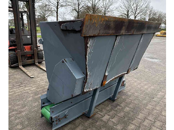 Matériel d'élevage Ceres BS2000 Zaagselstrooier instrooibak diversen