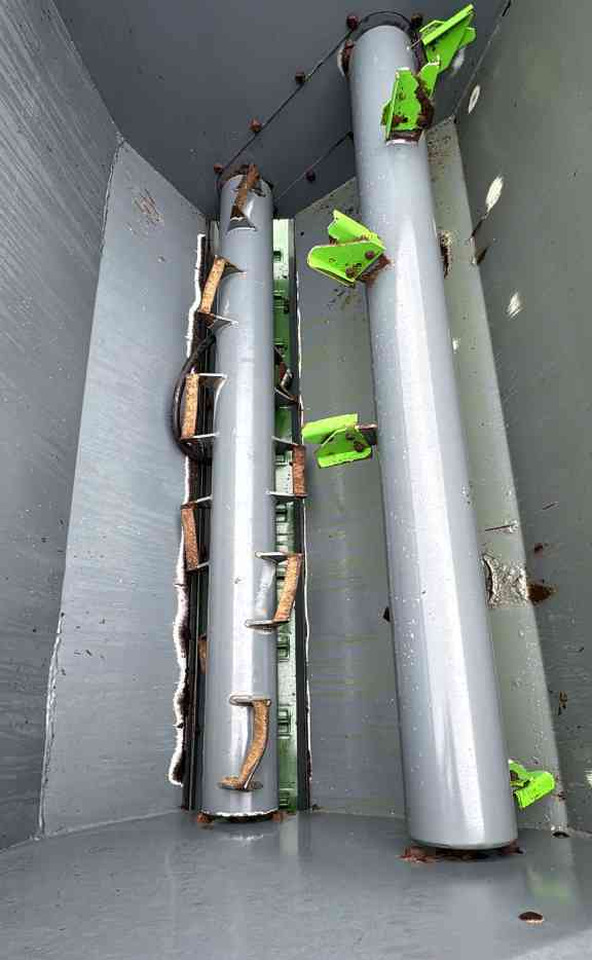 Matériel d'élevage Ceres BS2000 Zaagselstrooier instrooibak diversen