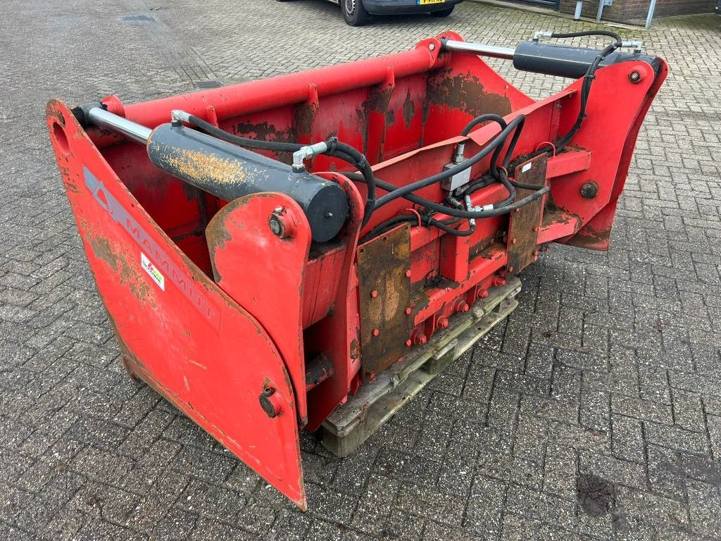 Matériel d'élevage Mammut SB195M