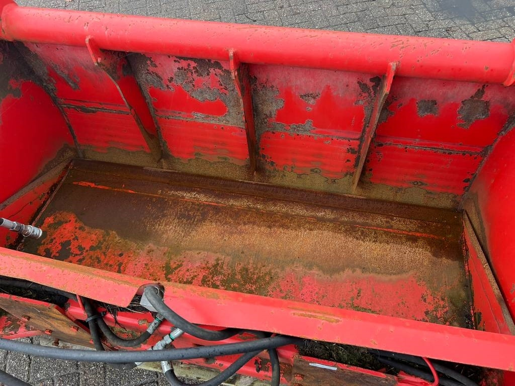 Matériel d'élevage Mammut SB195M