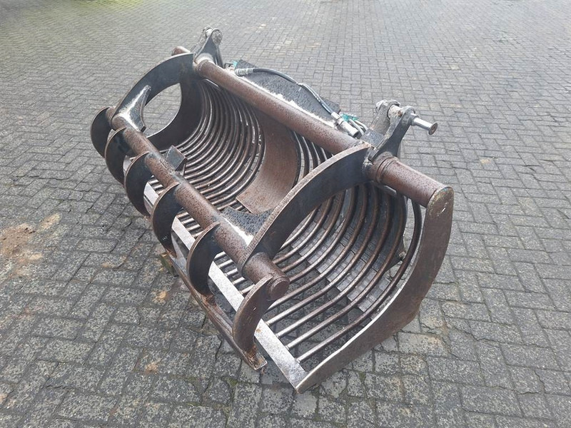 Matériel d'élevage Volvo BM L 30