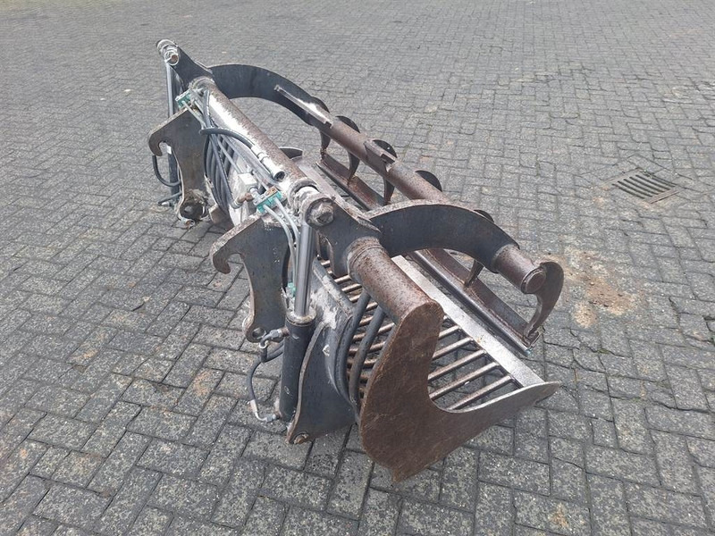 Matériel d'élevage Volvo BM L 30