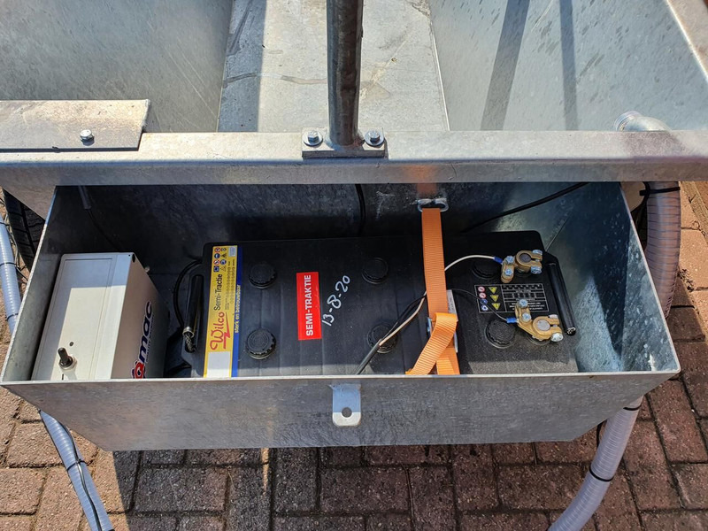 Matériel d'élevage Zonnedrinkbak 900 L grootvee