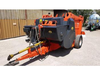 Matériel d'ensilage Kuhn altor 4560