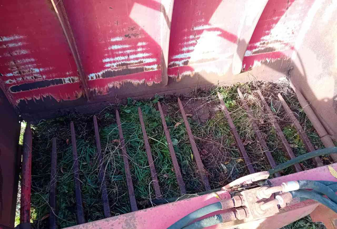 Matériel d'ensilage Redrock Alligator 200 Large kuilhapper, voermachines