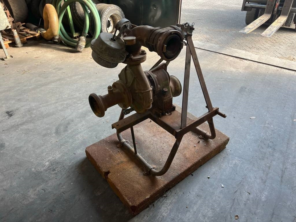 Matériel d'irrigation Rovatti 380 AE beregening pomp