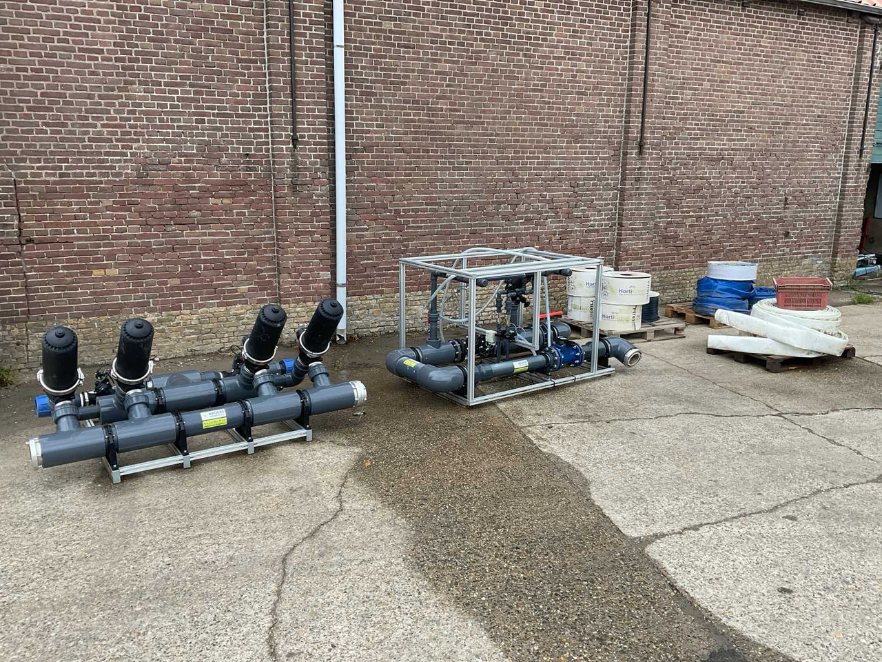 Matériel d'irrigation Vertigation system