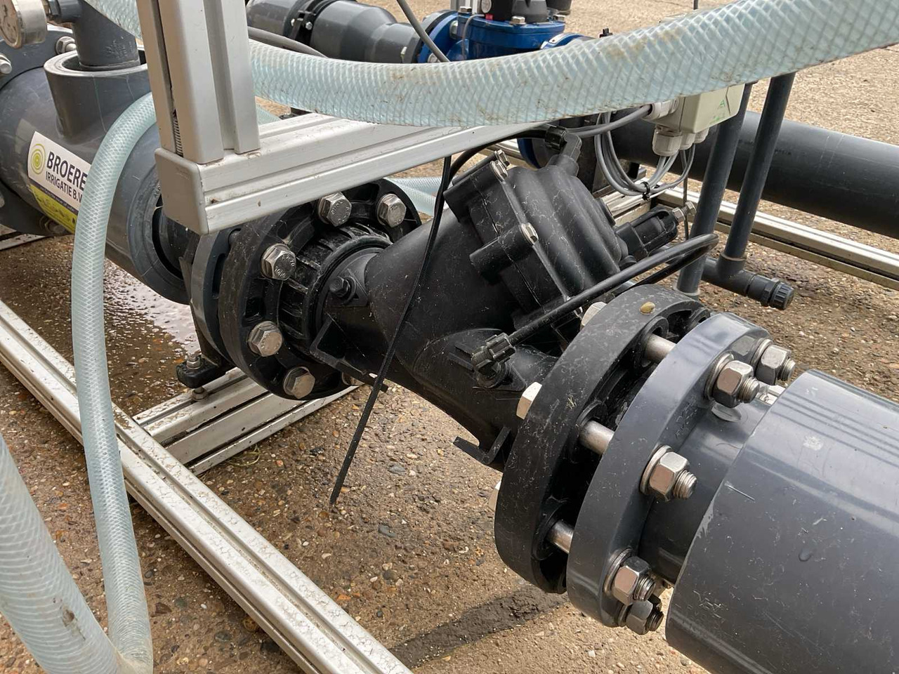 Matériel d'irrigation Vertigation system