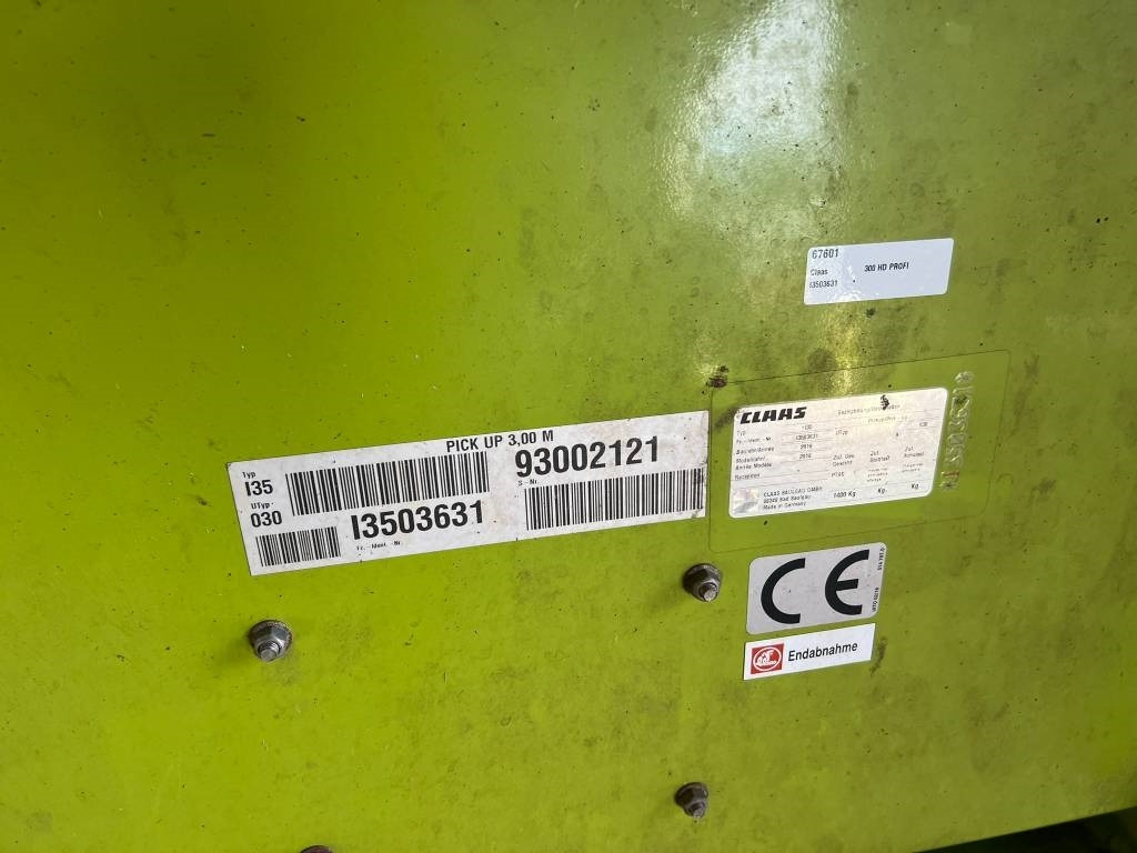 Matériel de jardinage Claas PU 300 HD