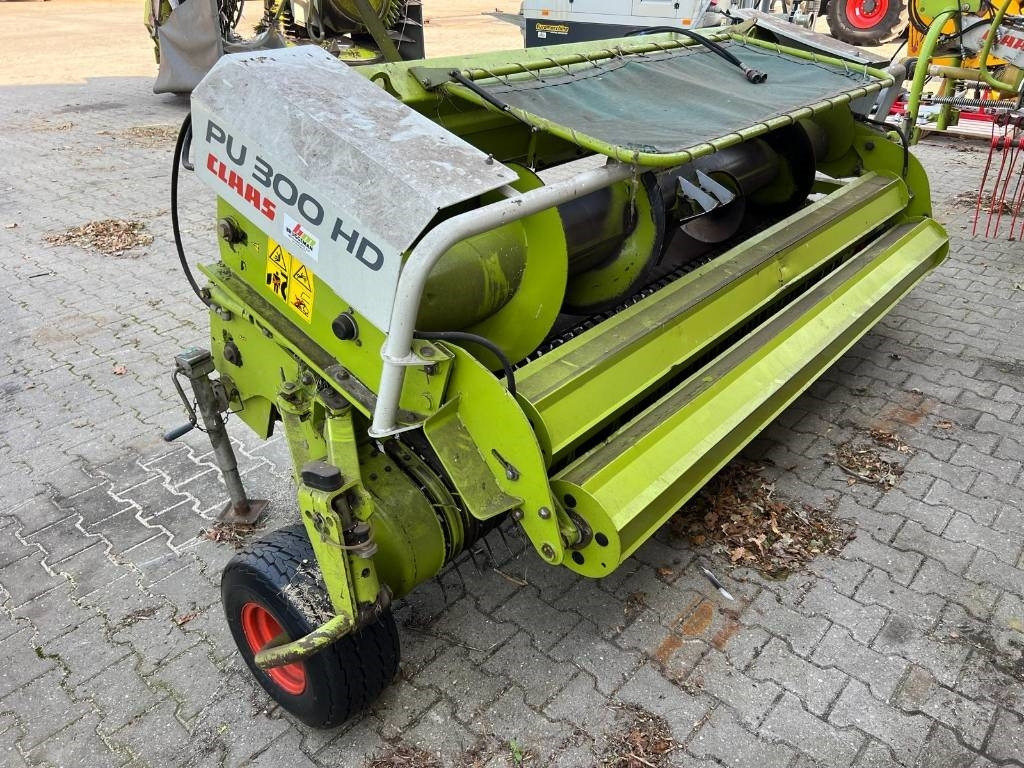 Matériel de jardinage Claas PU 300 HD
