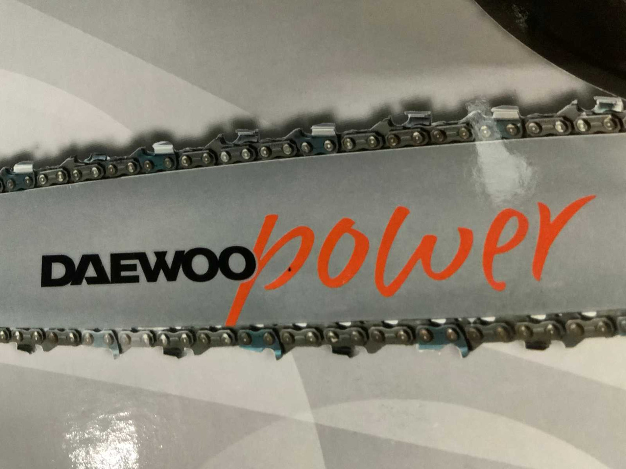 Matériel de jardinage Daewoo DCS6524