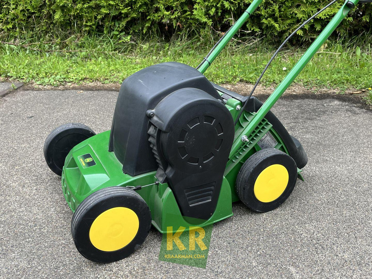 Matériel de jardinage John Deere D31R