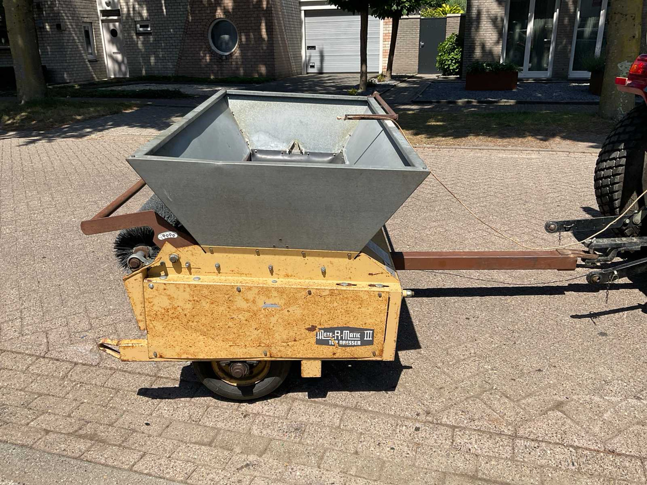Matériel de jardinage Turfco Mete-r-matic III Top Dresser