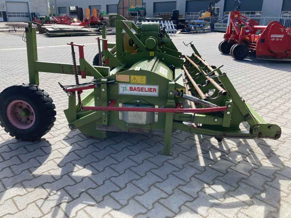 Matériel de récolte Baselier FF310