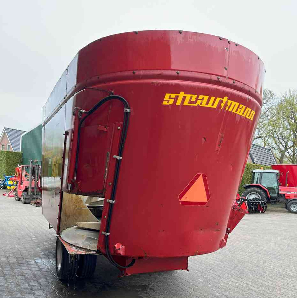 Mélangeuse Strautmann Verti-Mix 2401 Voermengwagen, voerwagen, mixer, voermachines