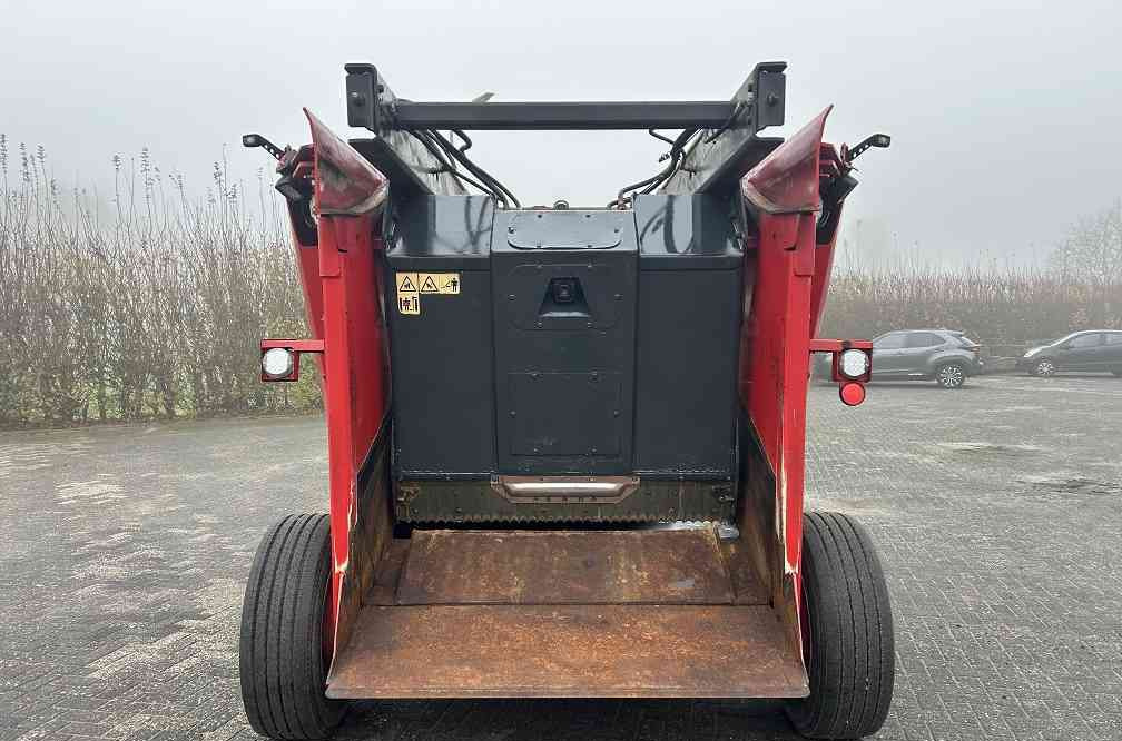 Mélangeuse Trioliet Smartrac 1-1000 voerwagen