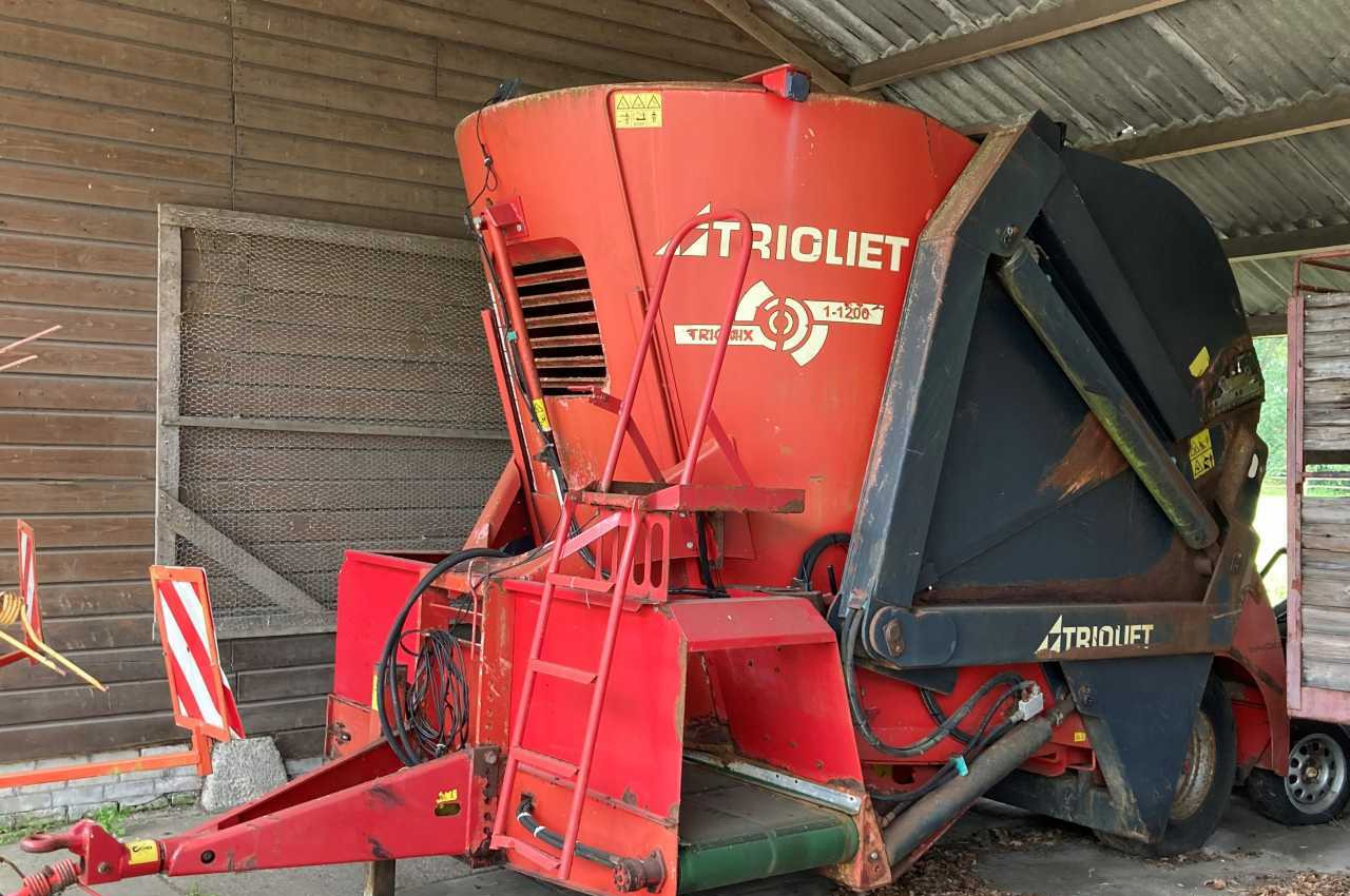 Mélangeuse Trioliet Trioliet Triomix 12 1-1200 Mengwagen Voermachines