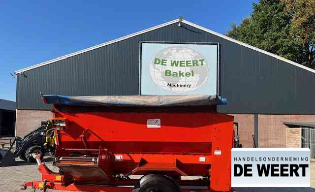 Mélangeuse butler 230 feedwagon