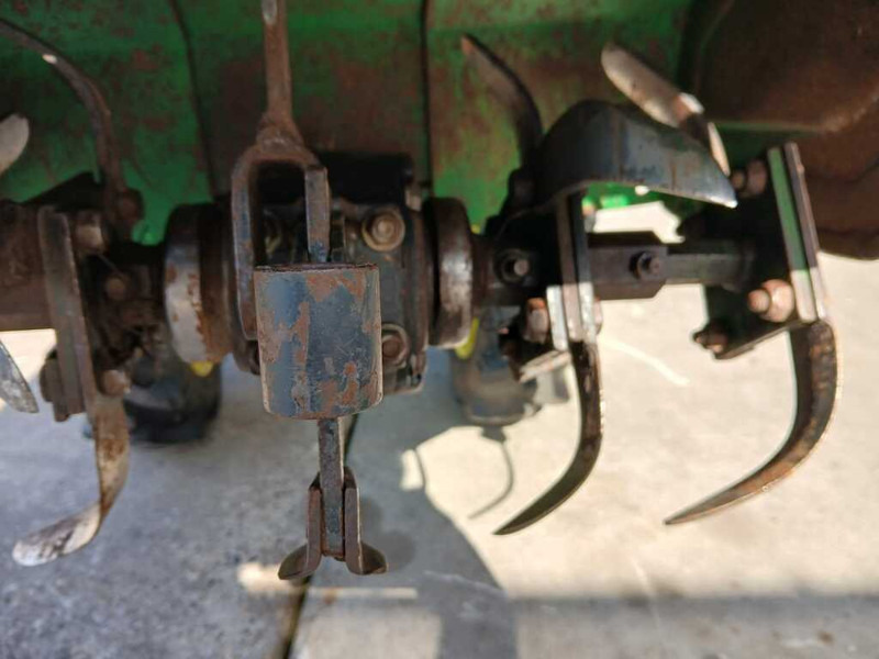 Micro tracteur Ferrari 307