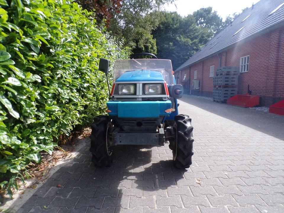 Micro tracteur Kleintraktor Iseki TU160