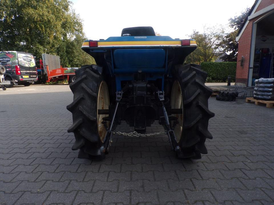 Micro tracteur Kleintraktor Iseki TU180