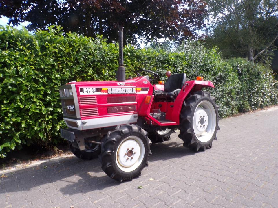 Micro tracteur Kleintraktor Shibaura P19F