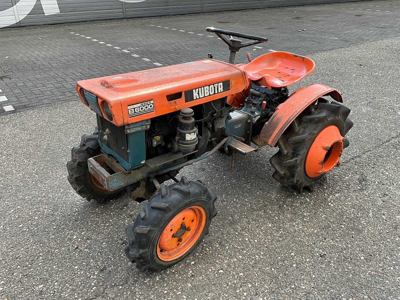 Micro tracteur Kubota B6000