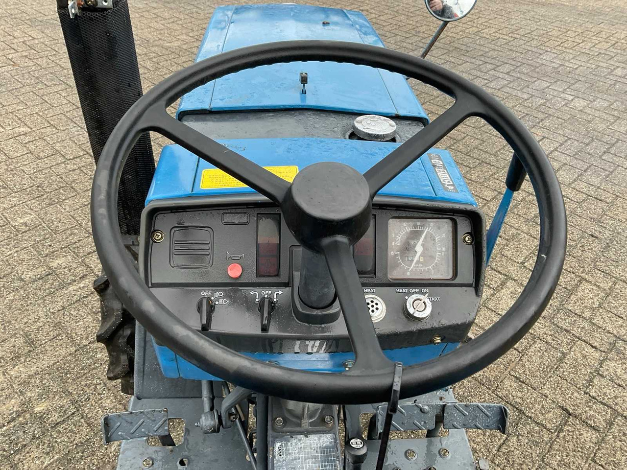 Micro tracteur Mitsubishi MT1601D