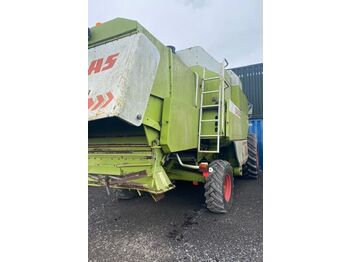 Moissonneuse-batteuse CLAAS Dominator 108 SL