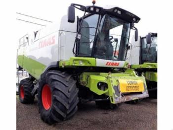 Moissonneuse-batteuse CLAAS LEXION 570