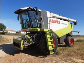 Moissonneuse-batteuse CLAAS LEXION 600