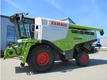 Moissonneuse-batteuse CLAAS LEXION 760