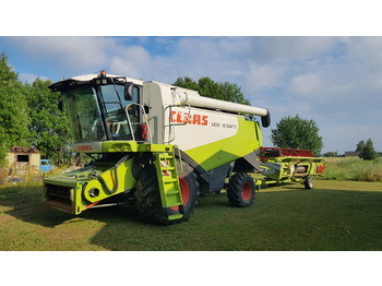 Moissonneuse-batteuse CLAAS Lexion 540C