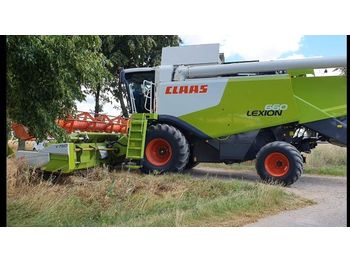Moissonneuse-batteuse CLAAS Lexion 660