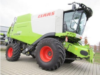 Moissonneuse-batteuse CLAAS Lexion 670