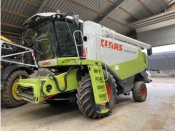 Moissonneuse-batteuse CLAAS lexion 540