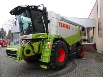 Moissonneuse-batteuse CLAAS lexion 540 c